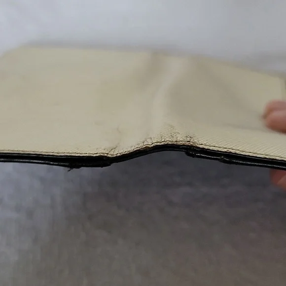 Kate Spade New York gold shimmer long wallet - Picture 9 of 16